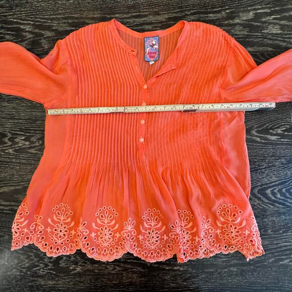 Johnny Was Peplum Top Womens L Red Embroidered Floral Scalloped Boho Cottagecore - Picture 9 of 13